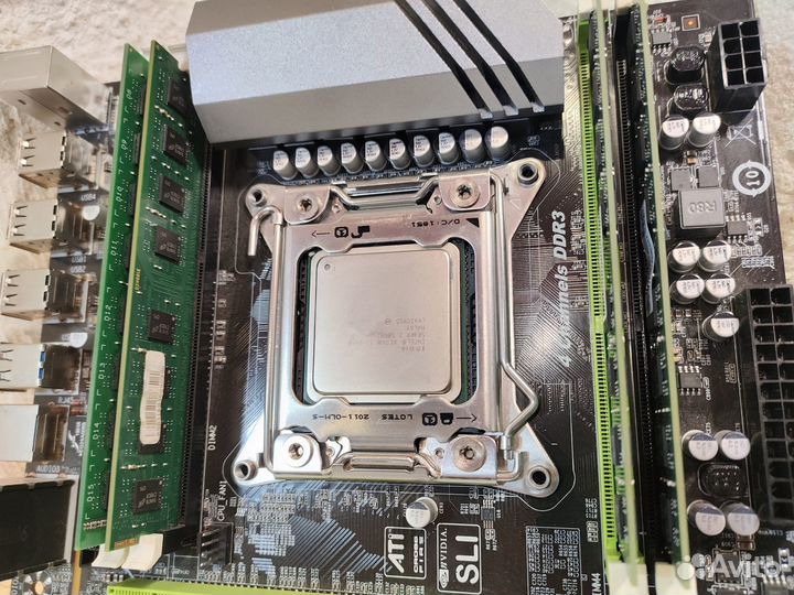 Материнская плата X79 + Intel Xeon E5 2640 +16 GB