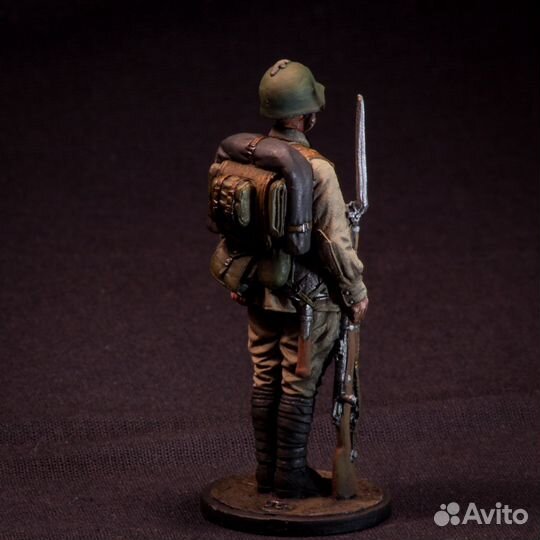 Модель солдитка в росписи