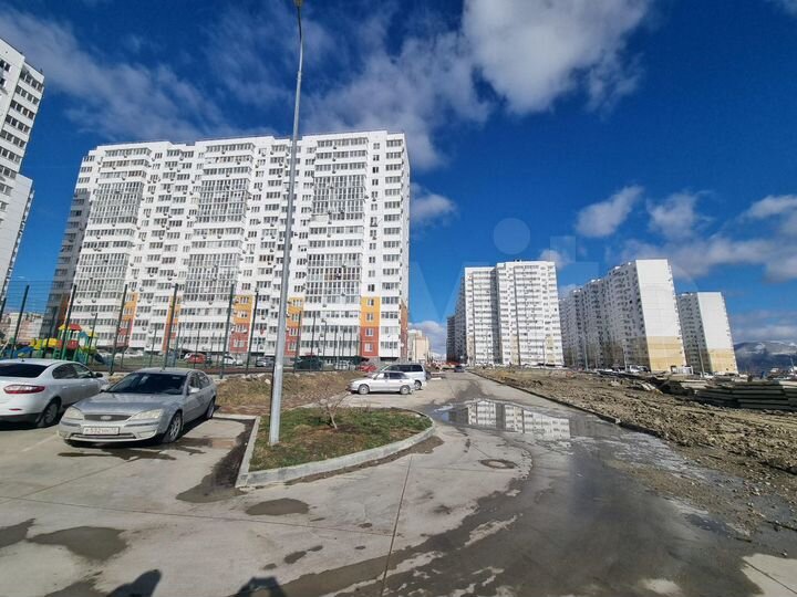 Здание 1 179 м2