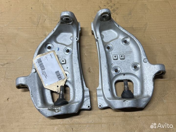 Поворотный кулак на Mercedes Amg Gt C190 M178