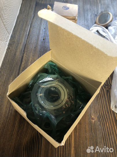 Ступица заднего колеса с подшипником новая