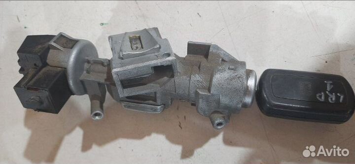 Замок зажигания Land Rover Discovery 3 2.7 2008