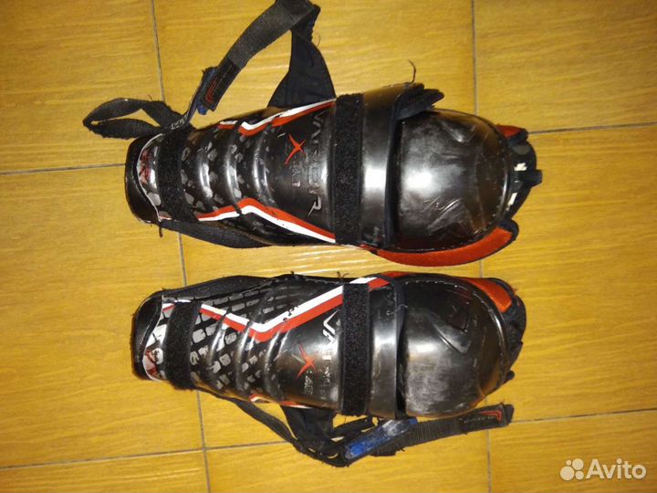 Хоккейная защита 7-10лет