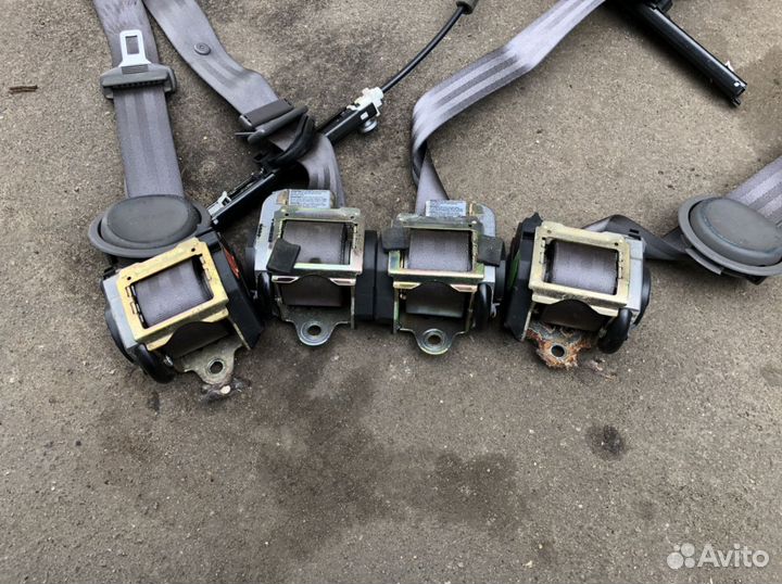 Ремни безопасности Audi A8 S8 D2