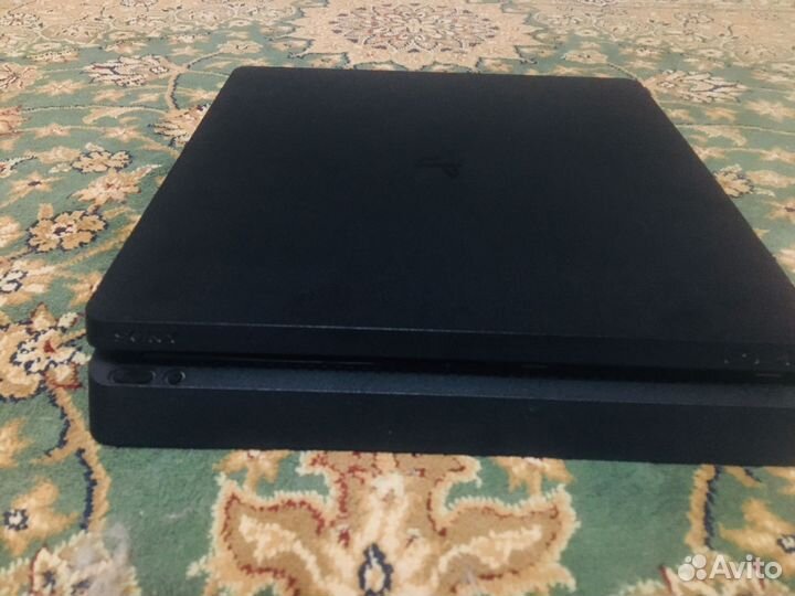 Sony playstation 4 Slim 1tb