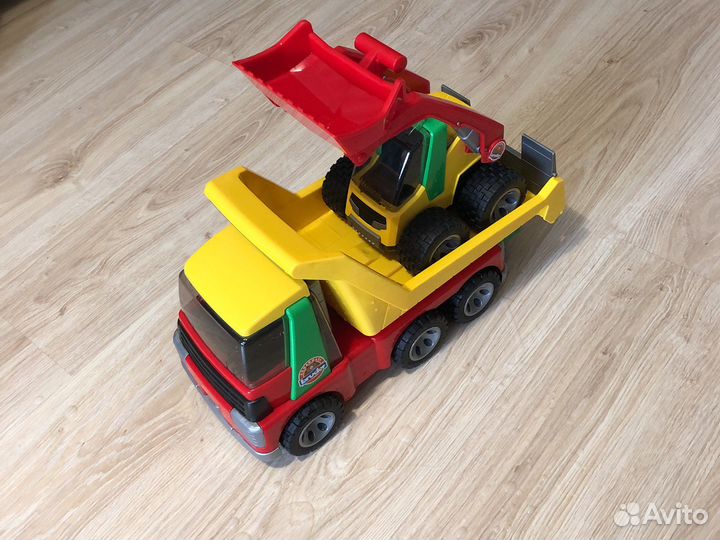 Самосвал и его друг :) (Bruder)
