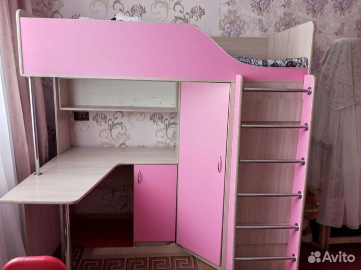 Кровать чердак