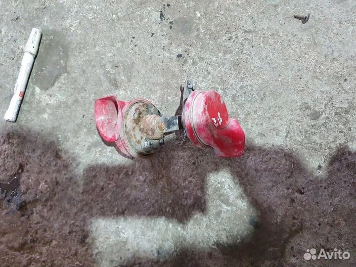 Гудок Пассат б6