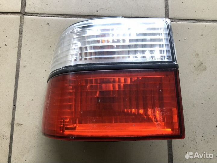 Фонарь задний Volkswagen Vento