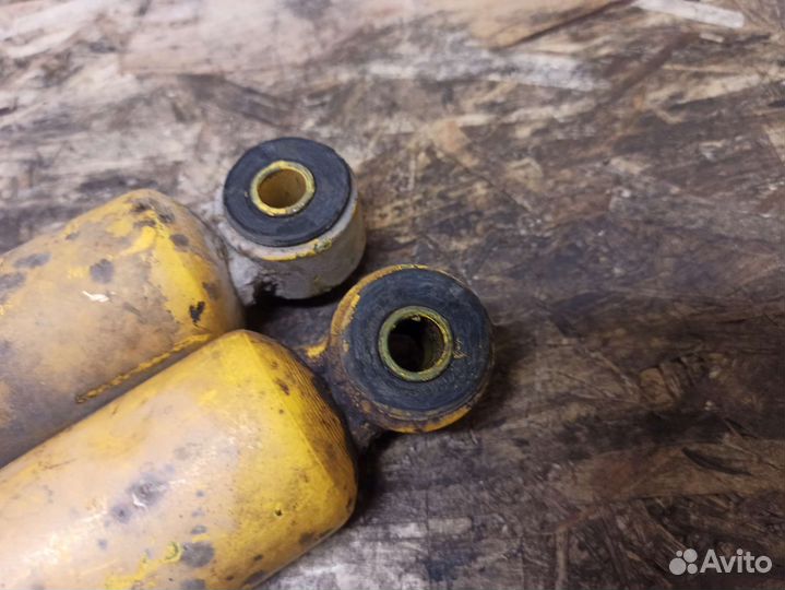 Передние амортизаторы Opel Frontera A C24NE