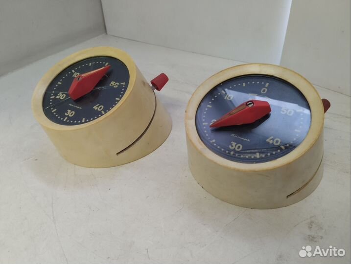 Часы таймер будильник