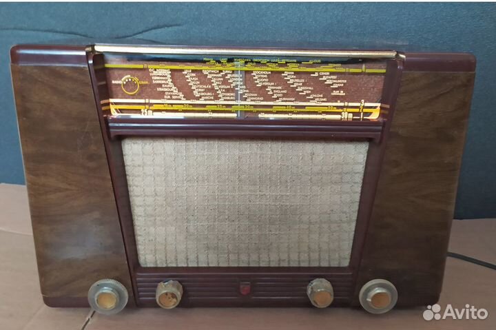 Ламповый радиоприёмник Philips