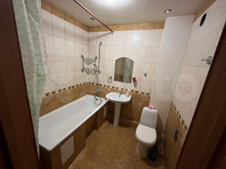 2-к. квартира, 60 м², 4/5 эт.