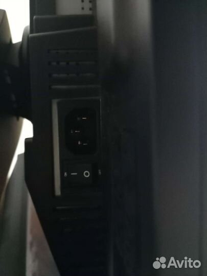 Монитор Samsung syncmaster 740n