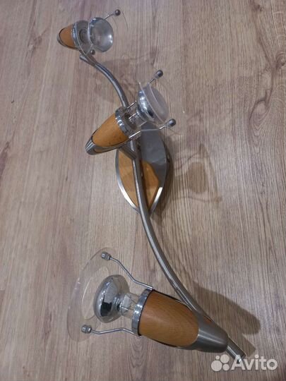 Светильник настенный