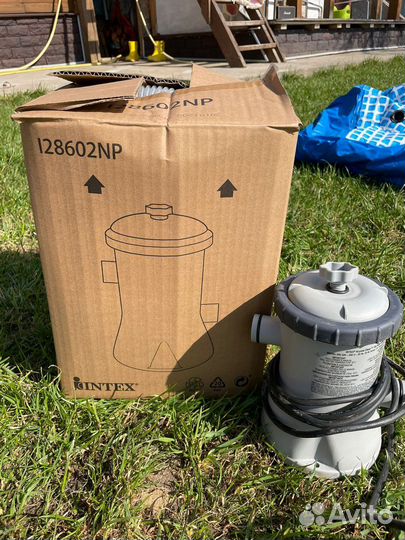 Надувной бассейн intex 880 литров