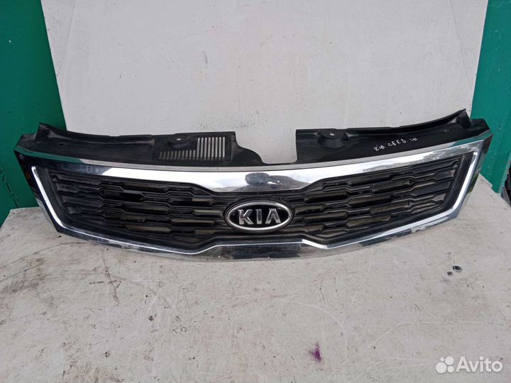 Решетка радиатора Kia Ceed 1