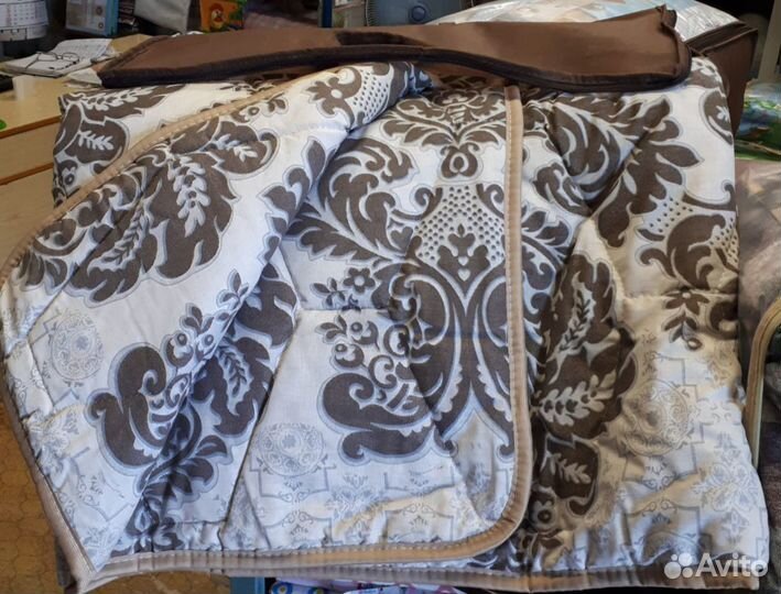 Одеяло,стеганное,зимнее