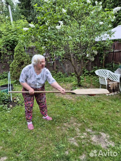 Старинная лопата для хлеба для печи