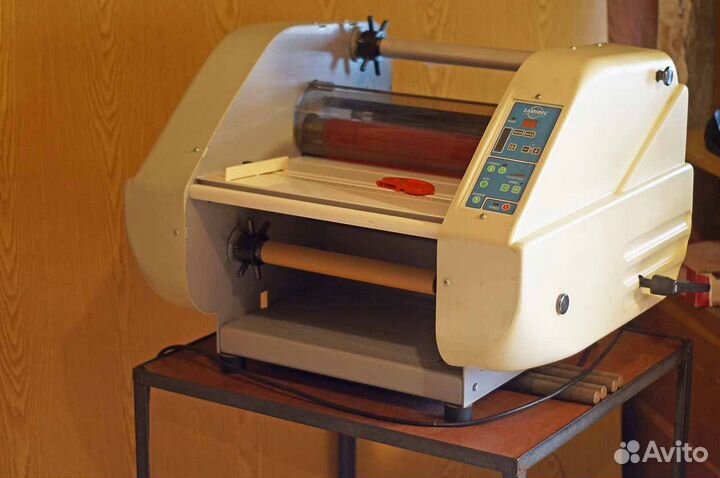 Ламинатор рулонный