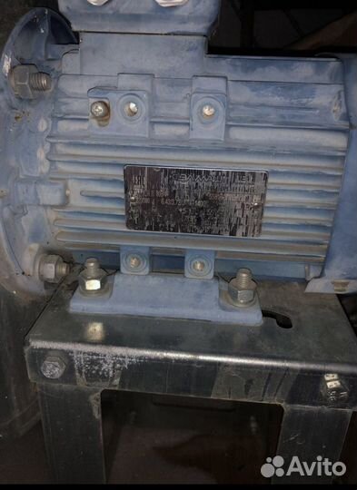 Электродвигатель