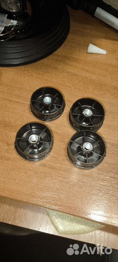 Подпятник ножки стола D 51 мм М10