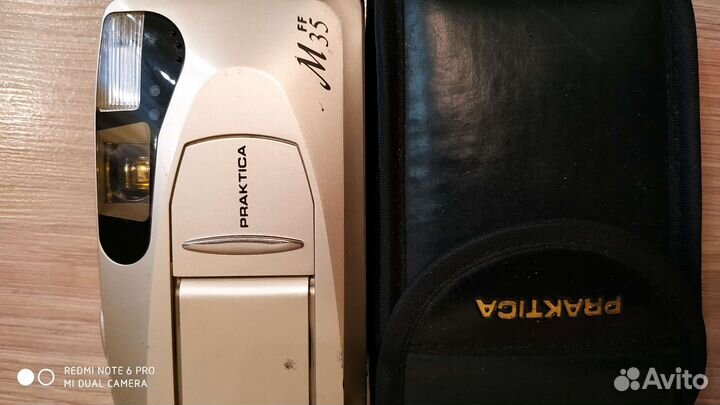 Пленочный фотоаппарат