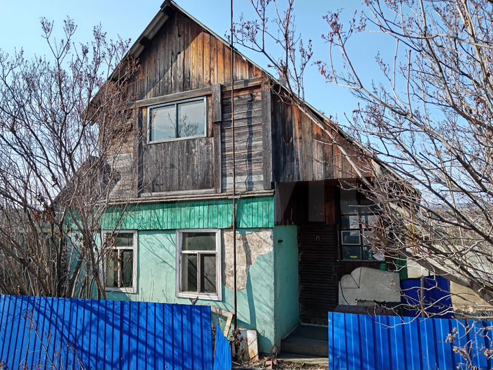 Дом 50 м² на участке 5 сот.