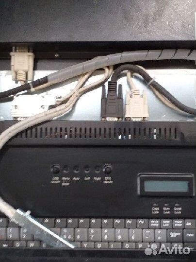 Коммутатор-консоль LKM-9358 b-en 15”LCD 1U