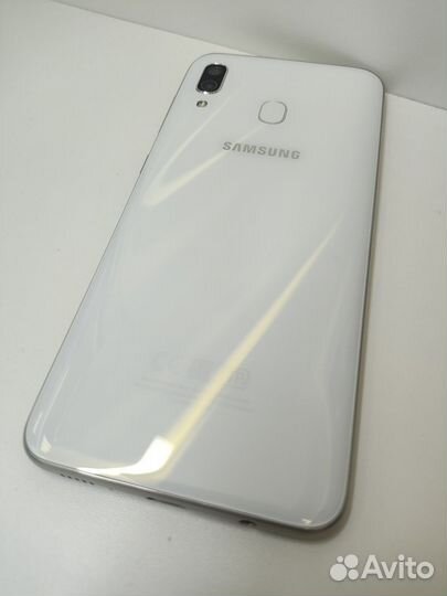 Samsung Galaxy A30, 4/64 ГБ