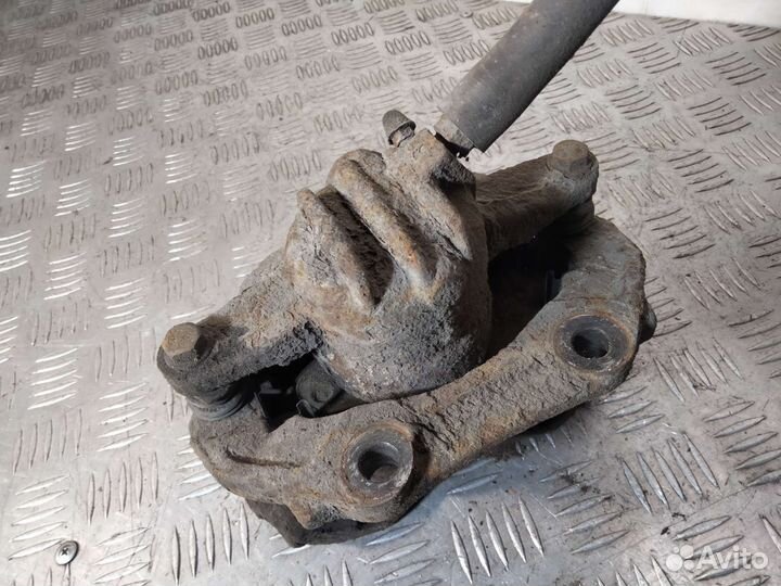 Суппорт передний правый Citroen C4