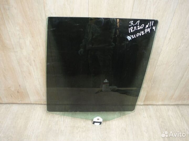 Стекло двери задней левой Land Rover Discovery 4