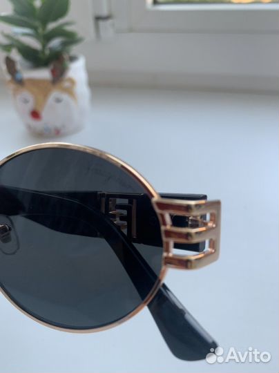 Солнцезащитные очки salvatore ferragamo