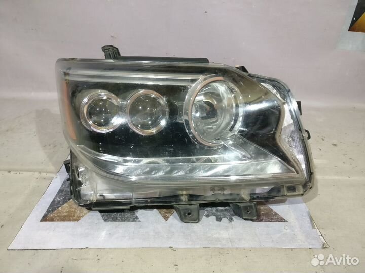Lexus GX 14- Фара Правая Бу оригинал