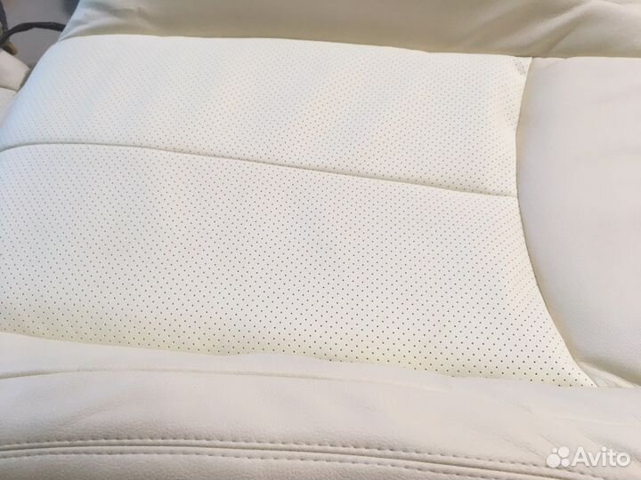 Кожанное переднее сиденье обивка Nissan Teana J32