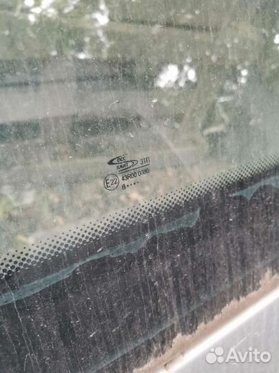 Боковое стекло сдвижной двери Ford Transit 7 2008