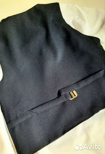 Классический костюм тройка 4 цвета 134,140,146,152