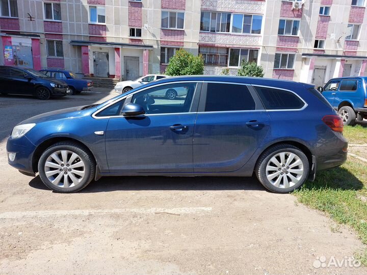 Opel Astra 1.6 МТ, 2012, 206 000 км