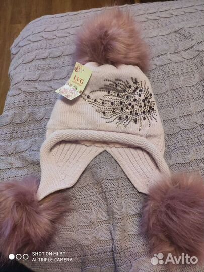 Шапка для девочки новая