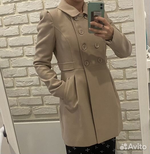 Женское осеннее пальто размер S (42 рус.) косса