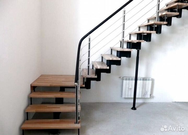 Лестница для загородного дома