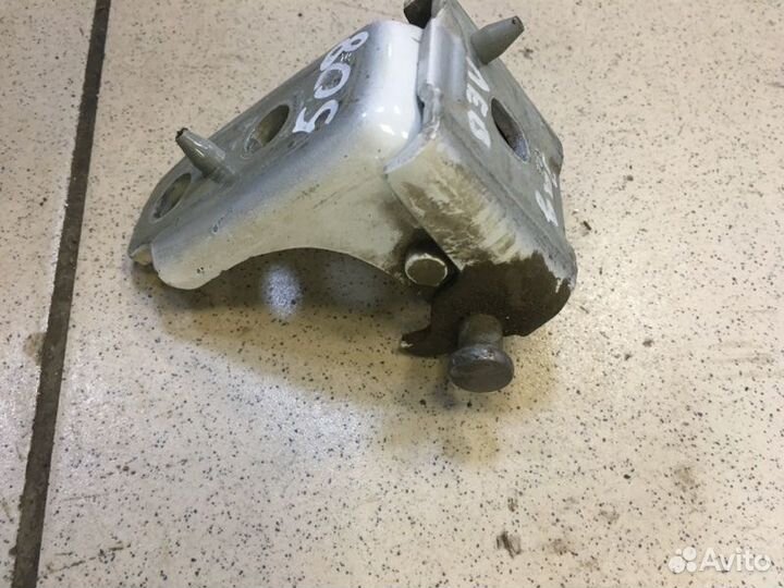 Петля двери задняя левая Peugeot 508