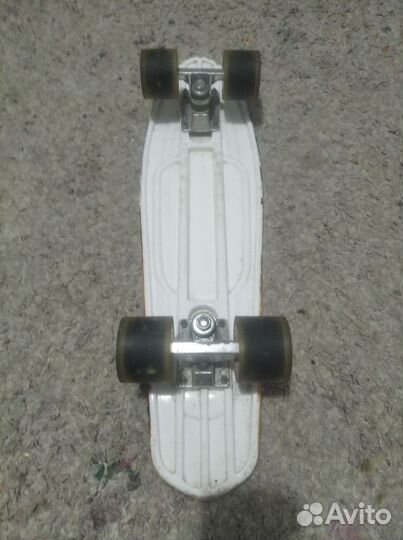 Скейтборд детский б/у колеса светятся (пенниборд)
