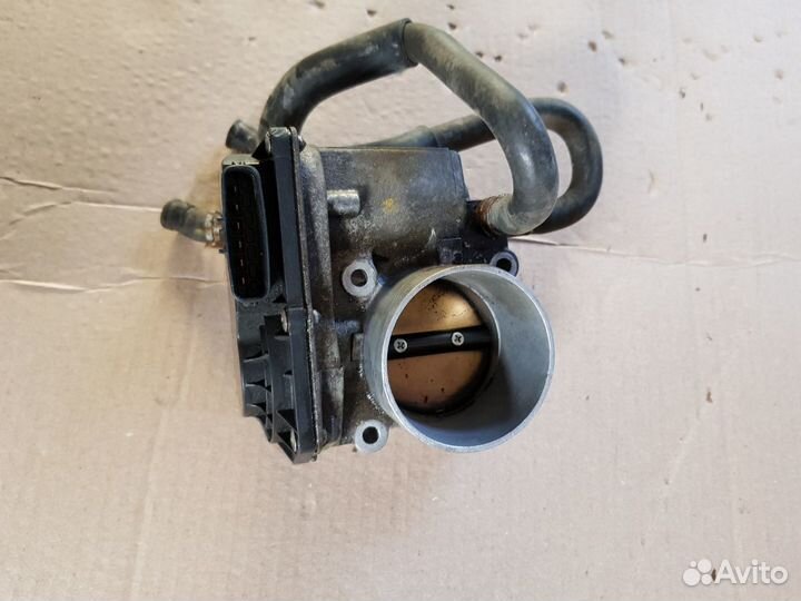 Дросельная заслонка Toyota Corolla Е150 1,6