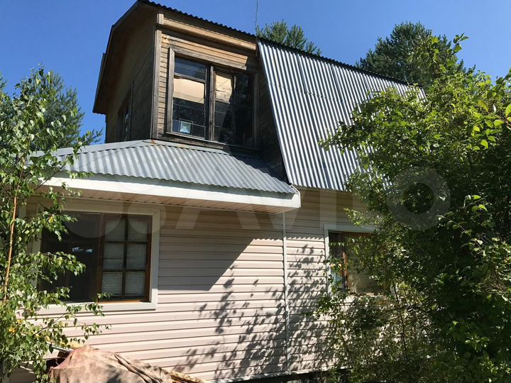 Дом 57 м² на участке 6 сот.