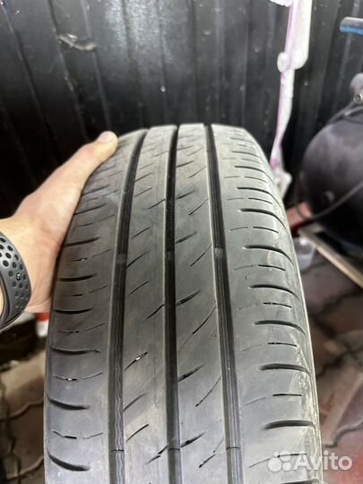 Kumho Ecowing ES01 KH27 175/65 R14