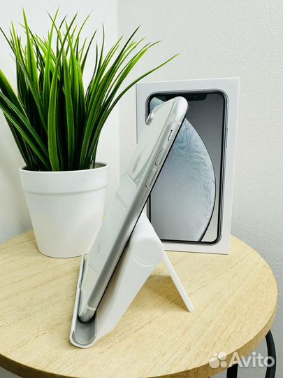 iPhone Xr, 128 ГБ