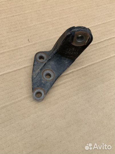 Кронштейн двигателя Toyota Camry 40 06-11