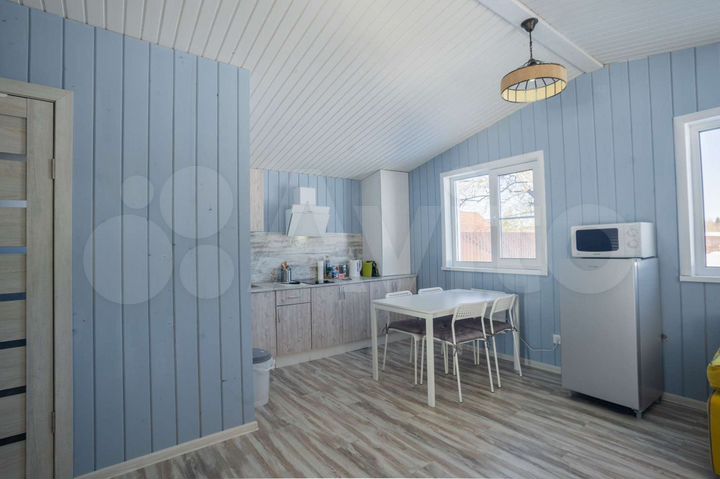 Дом 58 м² на участке 6 сот.