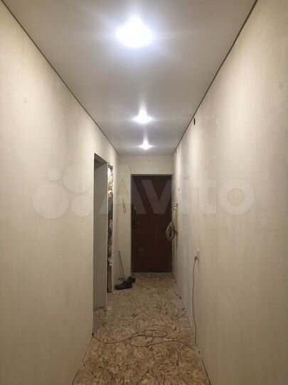 2-к. квартира, 42 м², 1/5 эт.